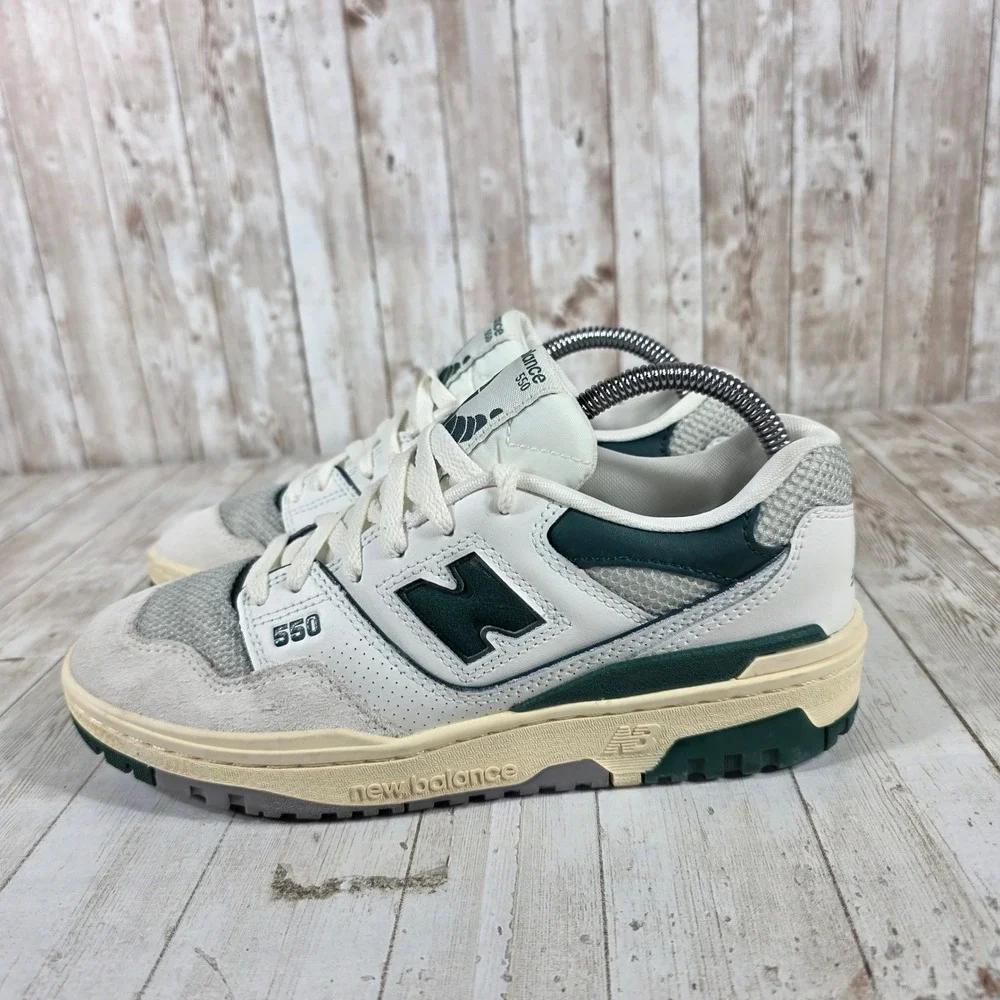 New Balance 550 White Green Suede Leather Sneakers GSB550CS Mens‎ 7 US